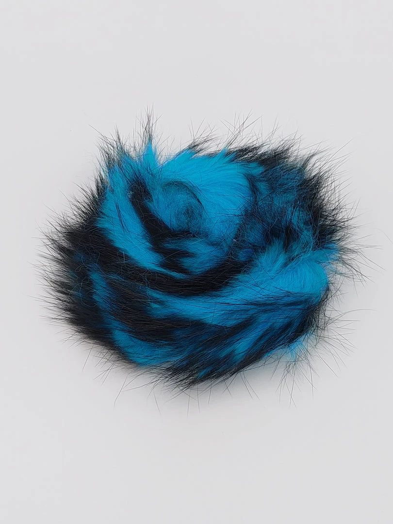 Fly Tying OfishL Fly Gear Two Toned Rabbit Zonker Strips 11 Fly Tying OfishL Fly Gear Two Toned Rabbit Zonker Strips